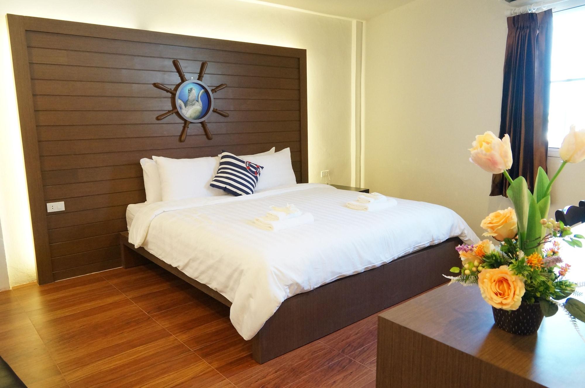 Bed By Cruise Hotel At Samakkhi-Tivanont Nonthaburi Exterior photo